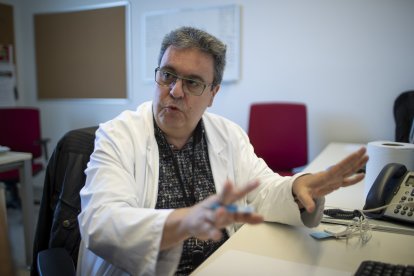 Óscar Palazón, responsable de la Unidad de Estimulación Cardiaca.