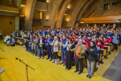 Día Escolar de la No Violencia y la Paz.