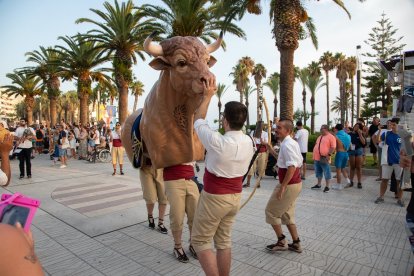 Séquito de Invitados de Salou.