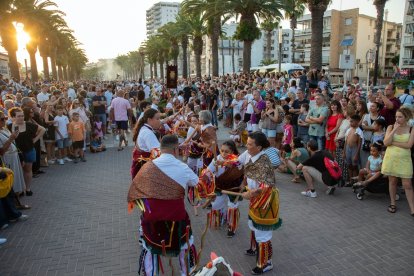 Séquito de Invitados de Salou.
