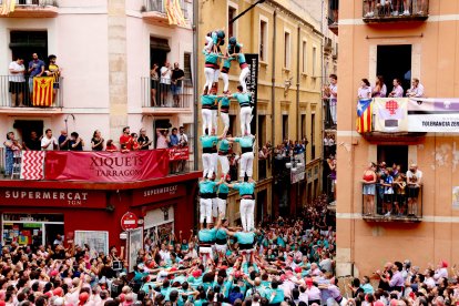 5 de 8 de la Colla Castellera de Sant Pere i Sant Pau per la diada de Sant Magí