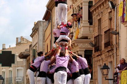 L'anxaneta de la colla Jove de Tarragona en la descarrega del 2d9