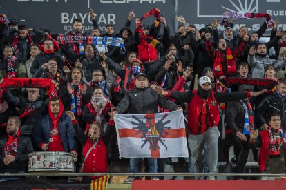 El Estadi Municipal se llenó para la cita.