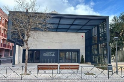 Construcción del Centre Cívic Gregal.