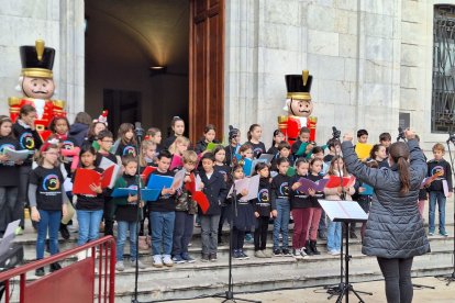 Imatge de l'acte de l'Arbre dels Desitjos