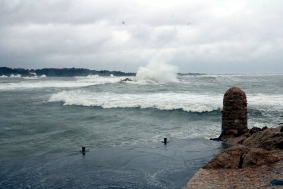 Fort onatge a l'Escala