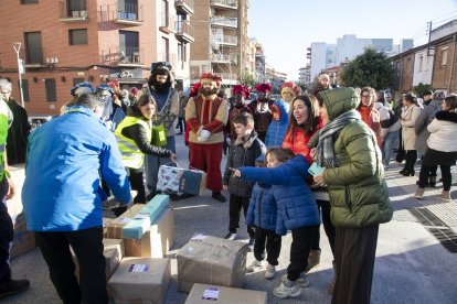 Entrega de regals dels Reis a Cambrils.