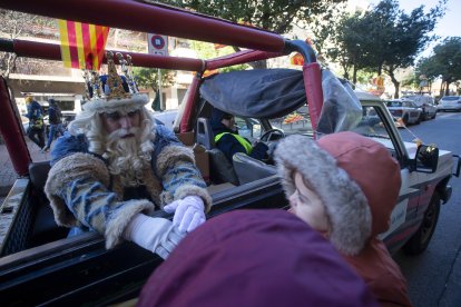 Entrega de regals dels Reis a Cambrils.
