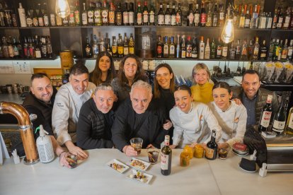 Imatge de la trobada celebrada aquest diumenge al Museu del Vermut, la qual va comptar amb la presència de Ferran Adrià.