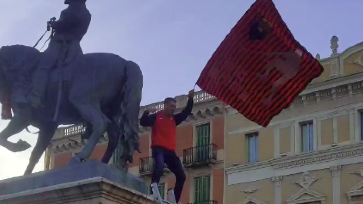 El Reus Deportiu celebra el título de Copa del Rey en la plaza Prim