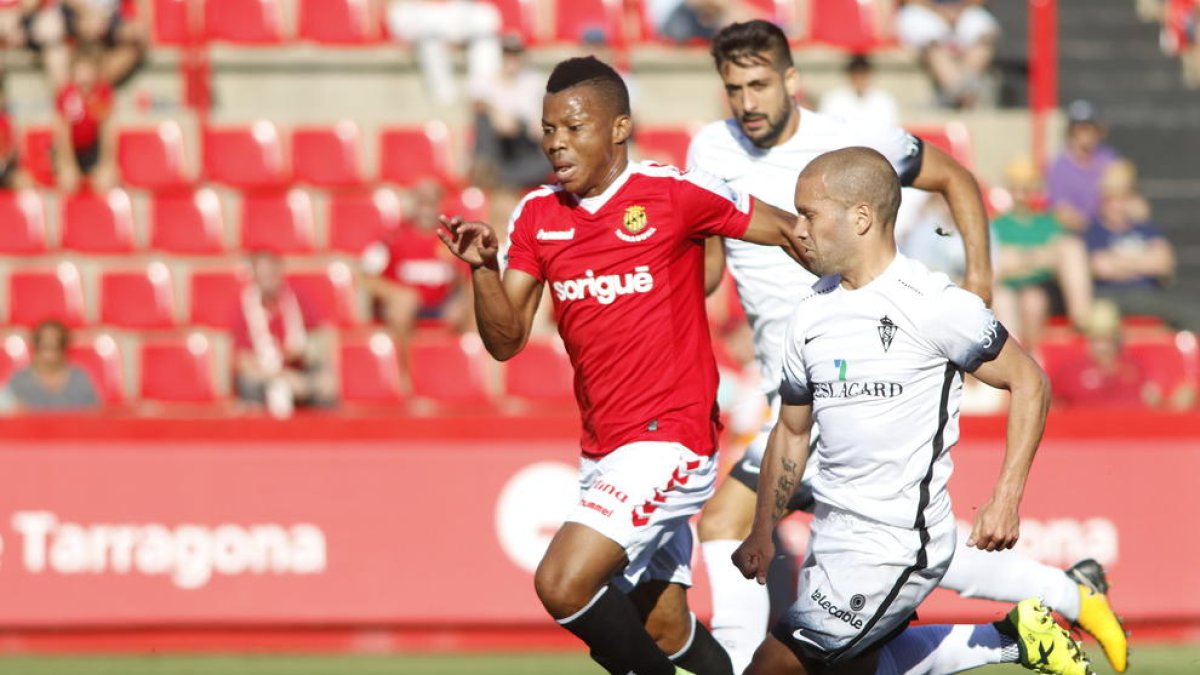 Imágenes del Nàstic 0-4 Sporting