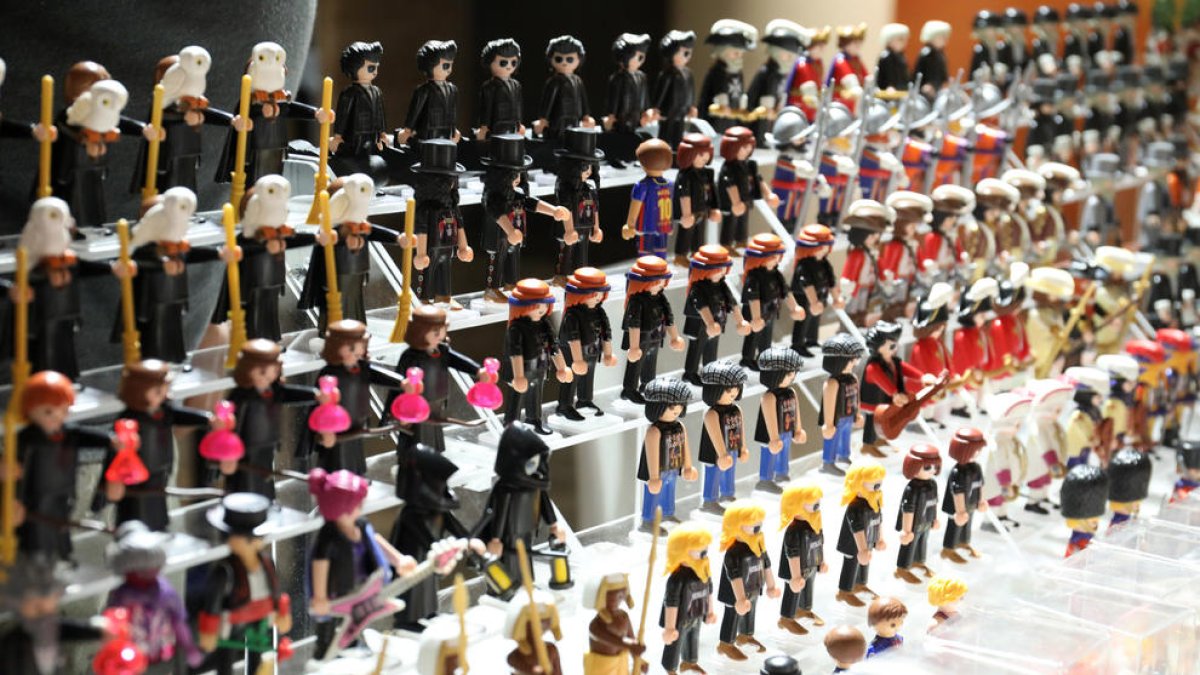 El Palau Firal de Tarragona ha acogido exposiciones con miles de figuritas.