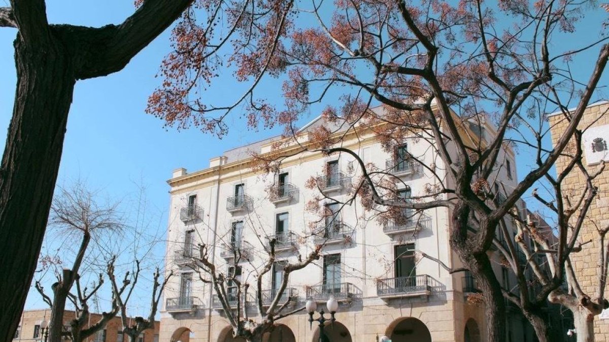 Port Plaza Apartments, nou establiment obert a la plaça dels Carros de Tarragona