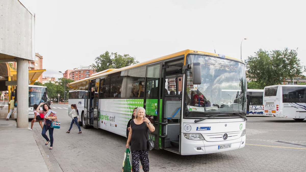 L'ús del transport públic al Camp de Tarragona cau un 0,62% el 2015