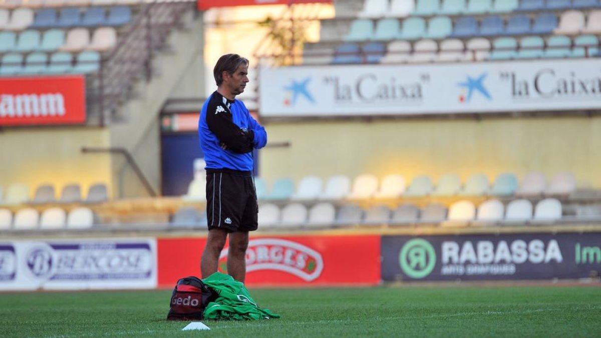 Natxo González ho té tot preparat pel partit d'aquesta tarda.