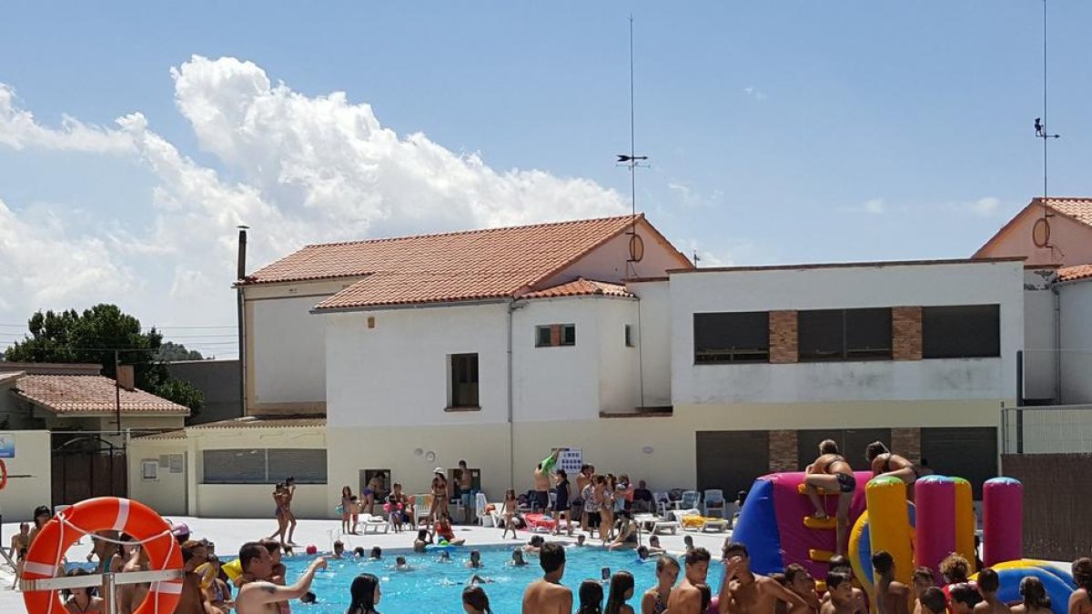 Sarral inaugura la nova piscina municipal