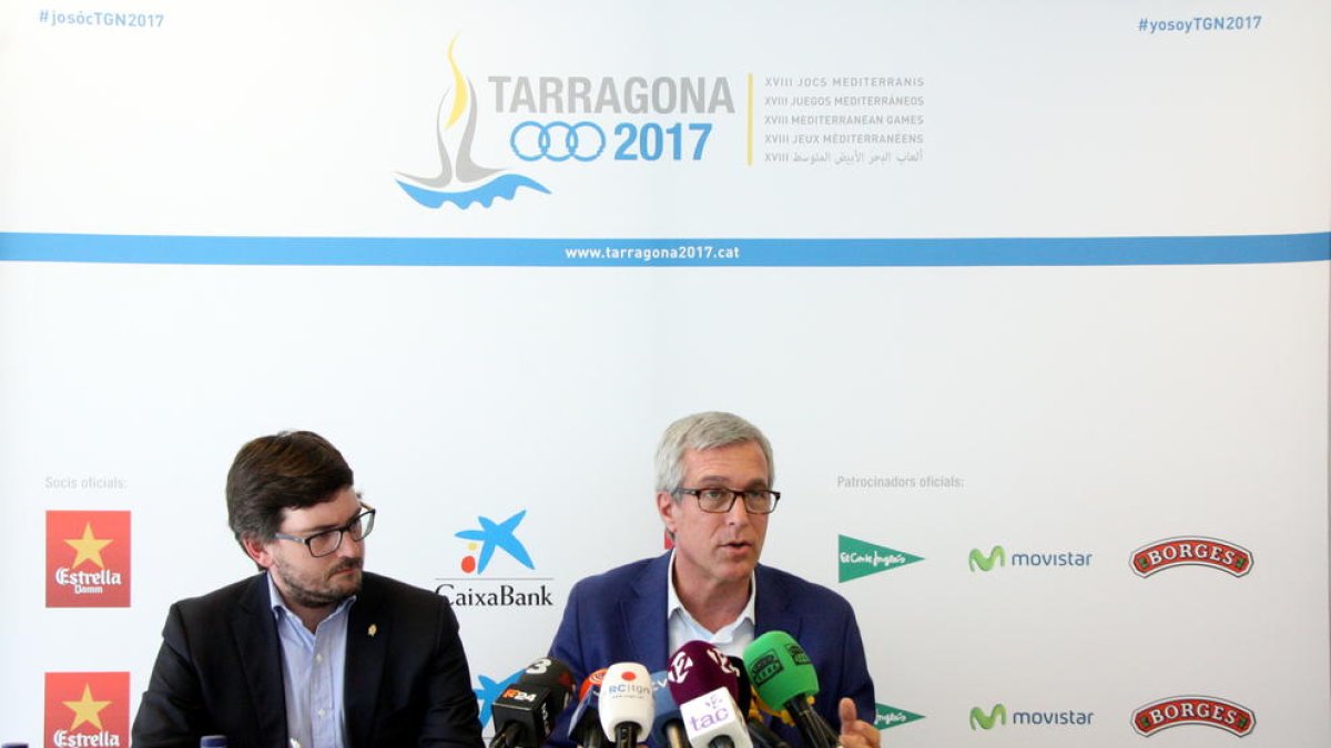 Imagen de archivo del alcalde de Tarragona, Josep Fèlix Ballesteros, y del coordinador de los Juegos, Javier Villamayor.