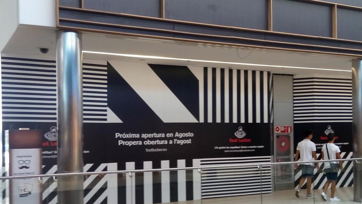 Foot Locker abre su primera tienda de la provincia en el Parc Central