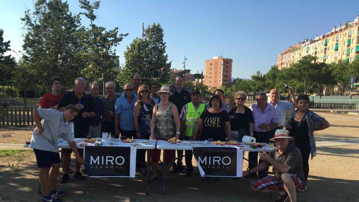 El Grup Motos Clàssiques de Reus beneeix els vehicles per Sant Cristòfol