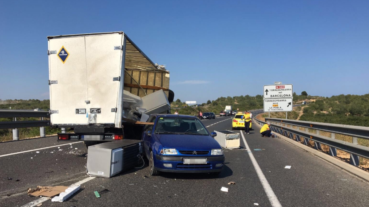 L'accident ha tingut lloc a la carretera N-340 a l'altura de Torredembarra.