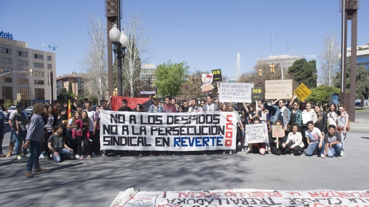 150 estudiants es manifesten contra el 3+2 a Tarragona