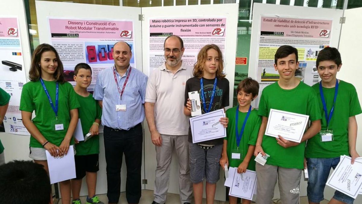 L'equip d'Alcover Fem1 guanya el concurs de robòtica EtseBot de Tarragona