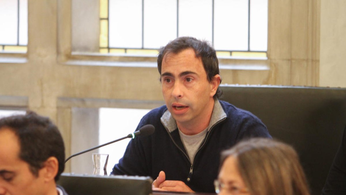 Una imatge de Vidal, en el debat sobre les ordenances fiscals.