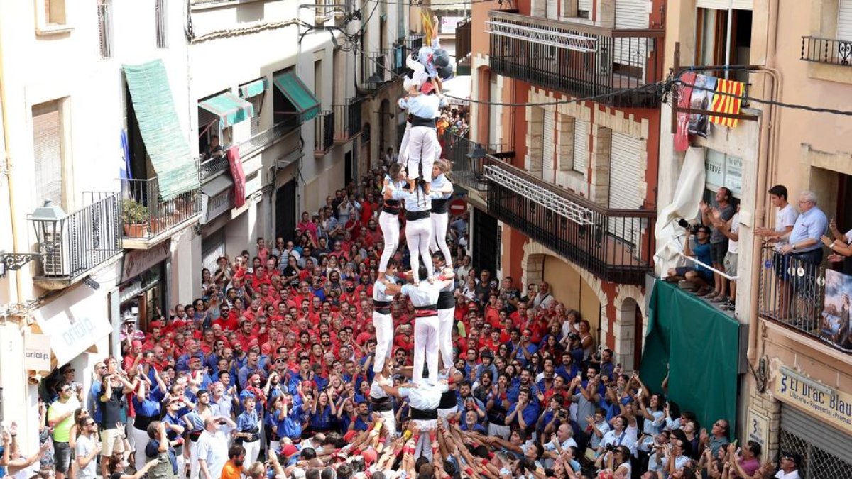 Els Nois de la Torre volen tornar a descarregar el 3 de 7 per sota