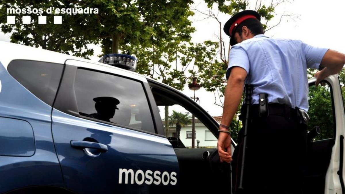 L'estafador va ser detingut per efectius dels Mossos de Tortosa