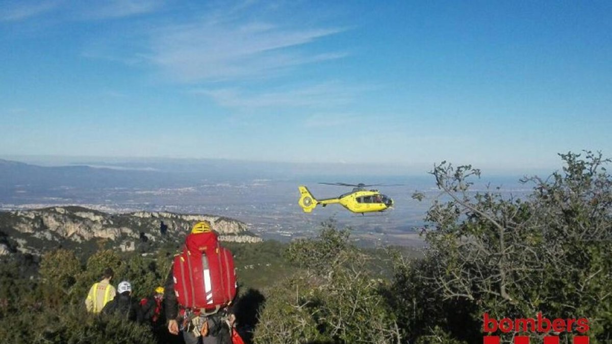 Una fotografia del rescat realitzada pel cos de Bombers.