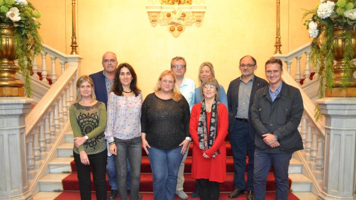 Els assistents a la presentació de la gala al Teatre Fortuny.