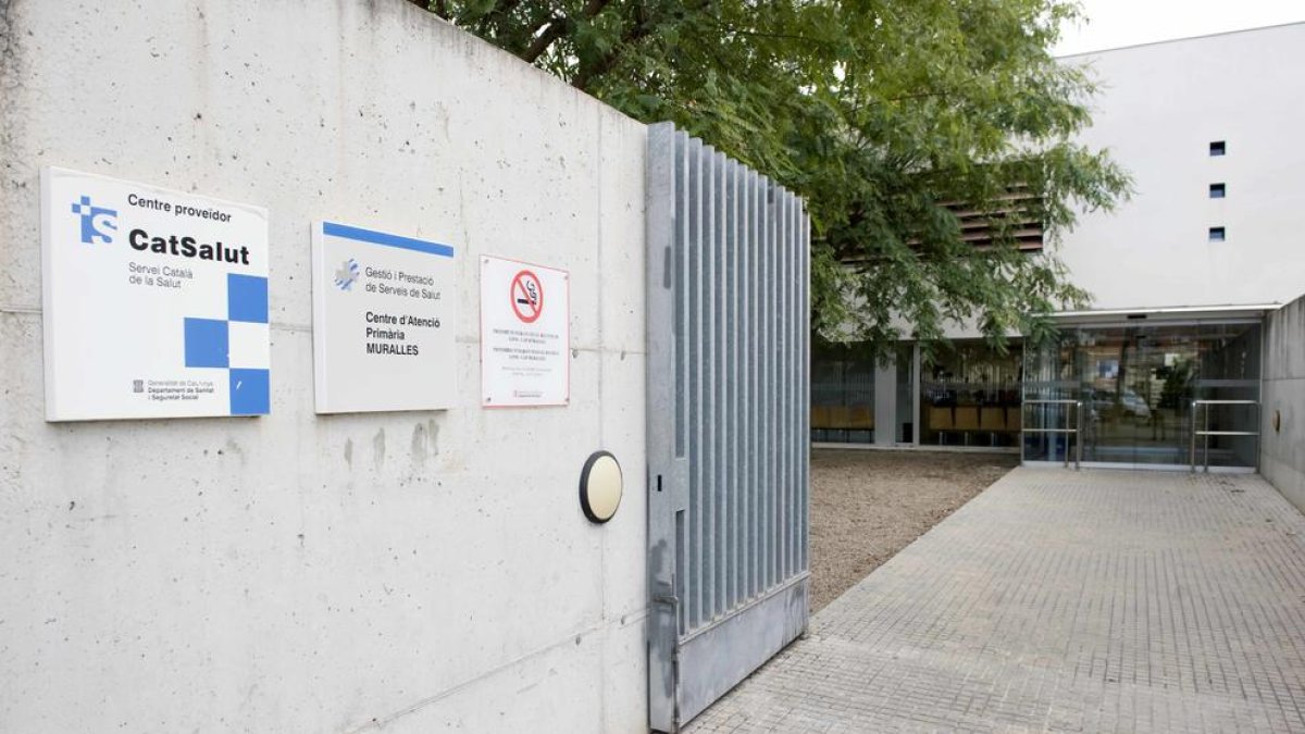 Entrada del Centre d'Atenció Primària Muralles.