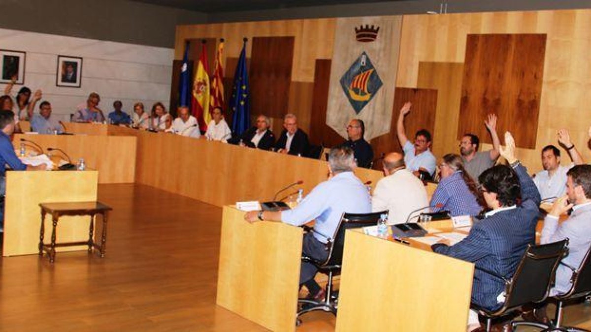 La votació al ple.