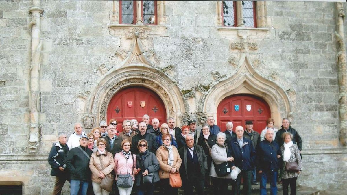 La gent gran del Morell viatja a la Bretanya i Normandia