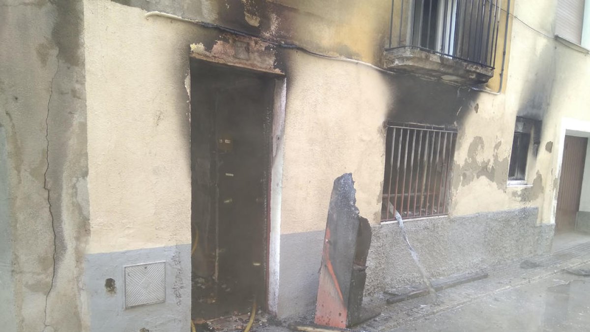 Estat de la casa deshabitada afectada pel foc