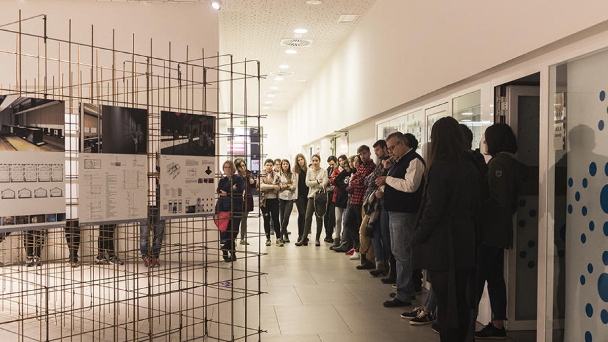 Imatge de l'exposició 'A la Parra', que es pot visitar a l'Espai Llimoner