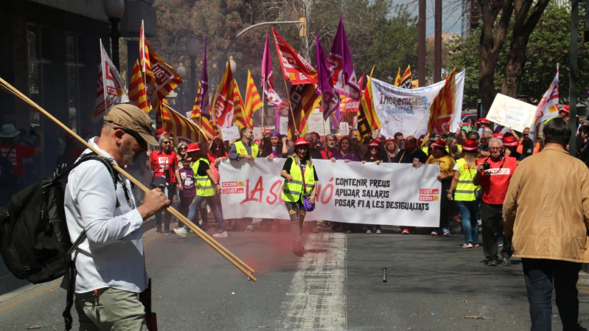 Capçalera de la manifestació sindical a la Rambla Nova.