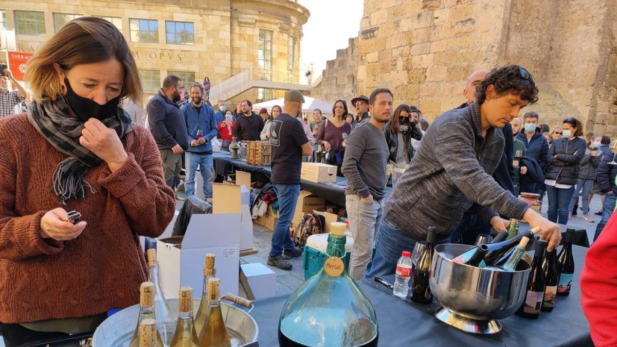 Imagen de archivo del Embutada de Tarragona, con degustación de productos en la plaza del Rei.