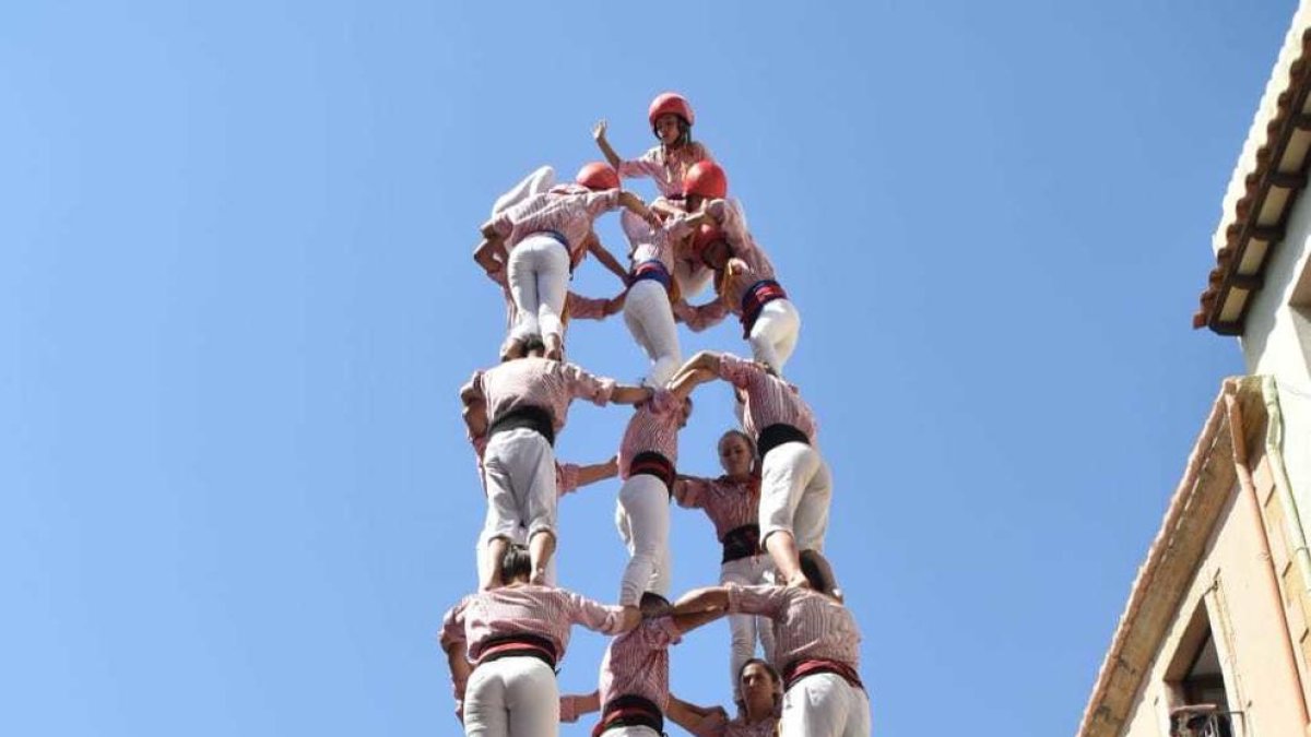 El 5 de 8 dels Xiquets de Tarragona a Torredembarra.