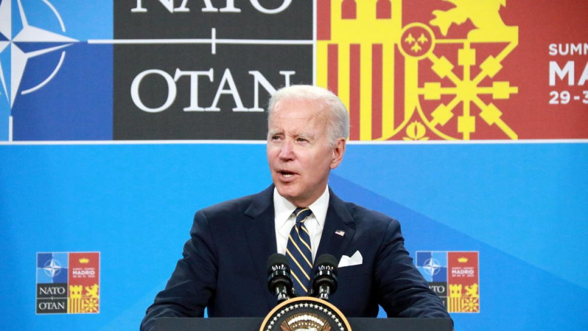 El president dels EUA, Joe Biden, en roda de premsa a la cimera de l'OTAN.