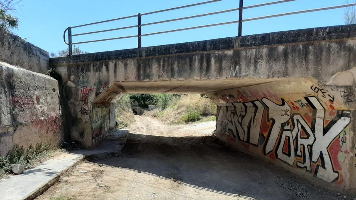 Imatge de pont del barranc del Molí.