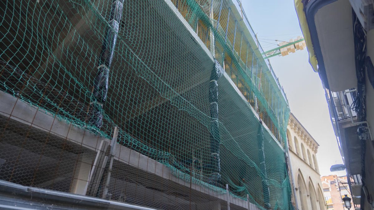 Les obres d'ampliació de l'edifici del Centre de Lectura de Reus.