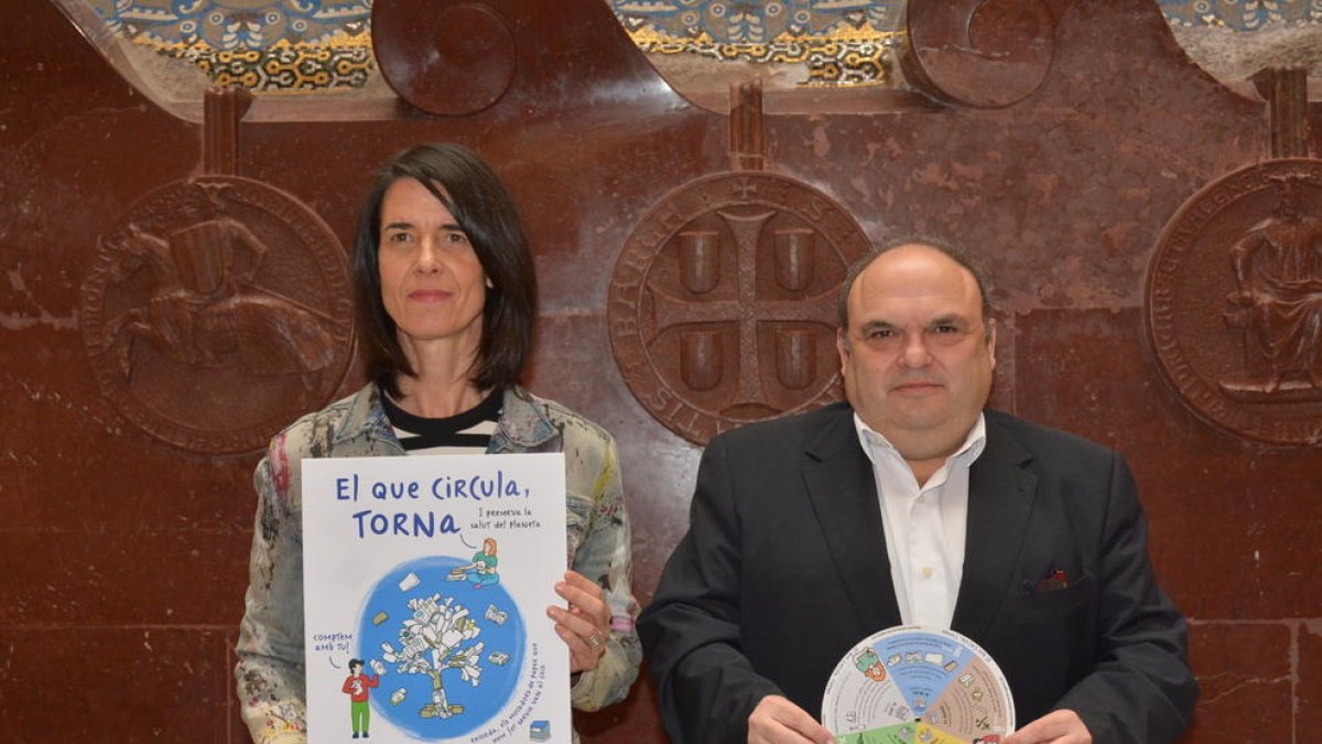 Presentación de la campaña de la recogida selectiva de la basura.