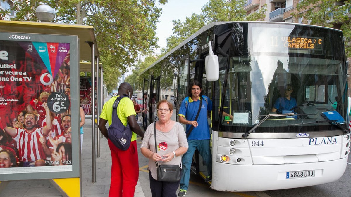 Imatge d'arxiu d'un bus Plana.