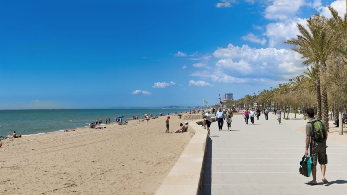 Una imatge d'arxiu de la platja de Calafell.