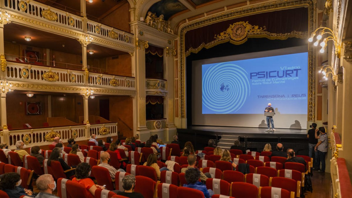 Inauguració de la 6a edició del Psicurt al Teatre Bartrina de Reus.