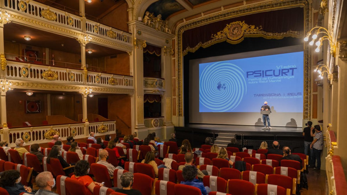 Inauguración de la 6.ª edición del Psicurt en el Teatre Bartrina de Reus.