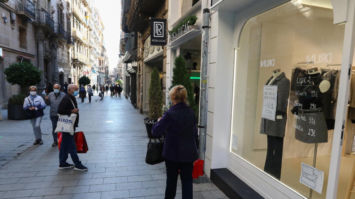 Imatge d'arxiu del centre de Reus durant la campanya del Black Friday.