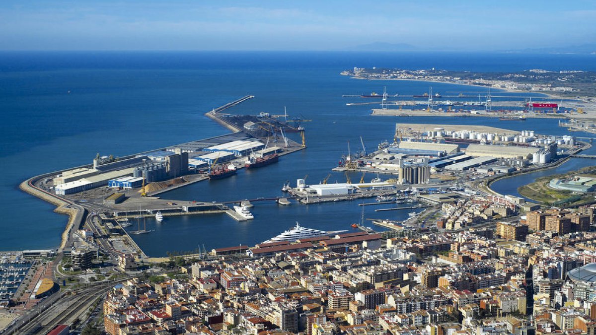 Imatge del Port de Tarragona.