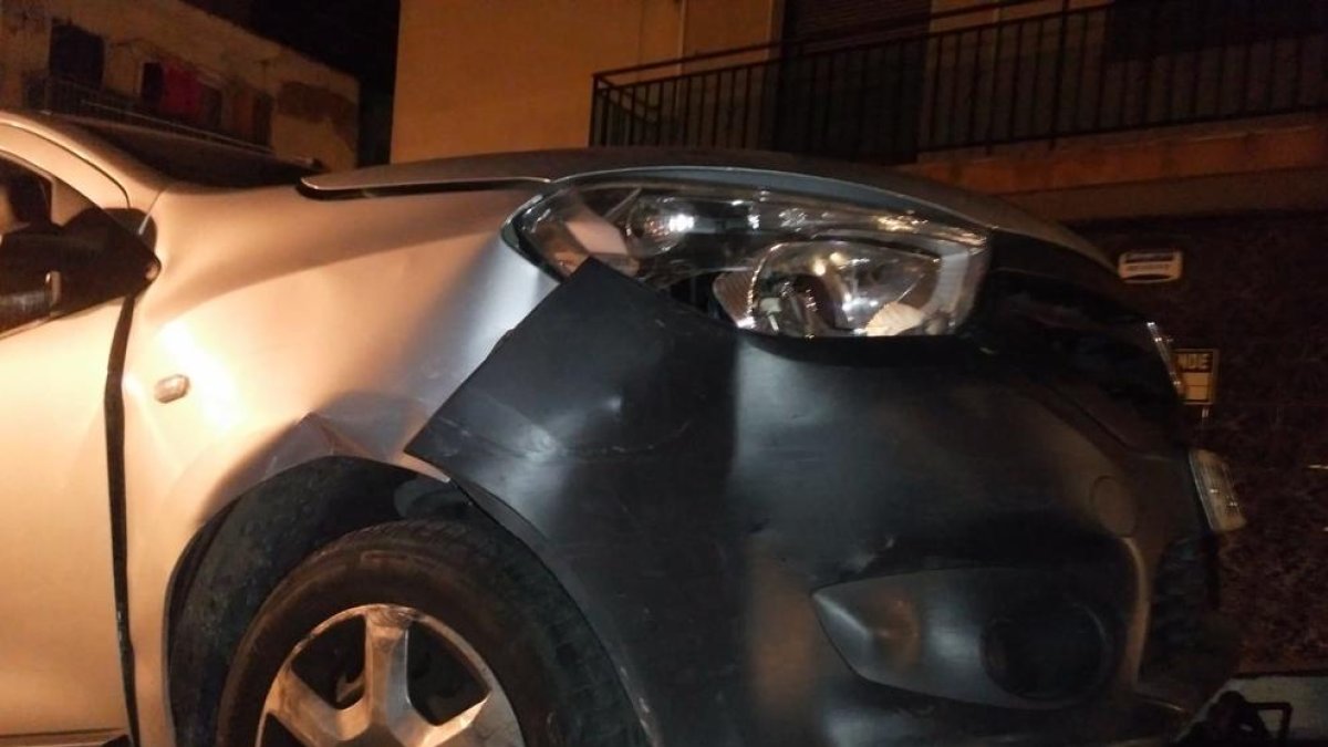 El coche de Luis Jiménez, después del accidente.
